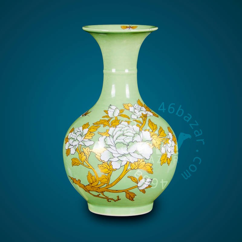 Green and Gold Color Peony Flower Chinese Porcelain Vase